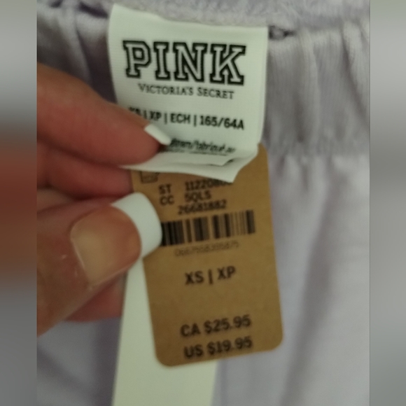 VS PINK Women's shorts - Picture 4 of 4